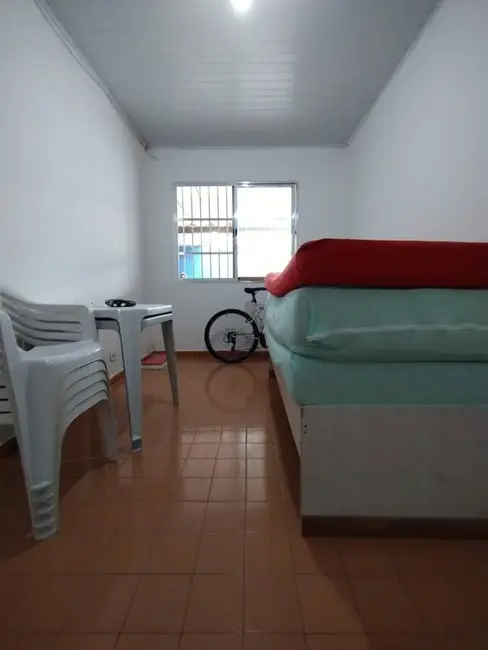 Foto 3 de Casa com 1 quarto à venda em Mongagua - SP