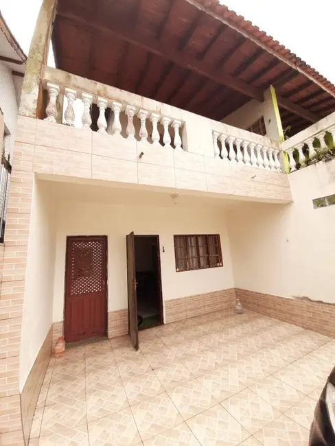 Foto 1 de Sobrado com 2 quartos à venda, 151m2 em Mongagua - SP
