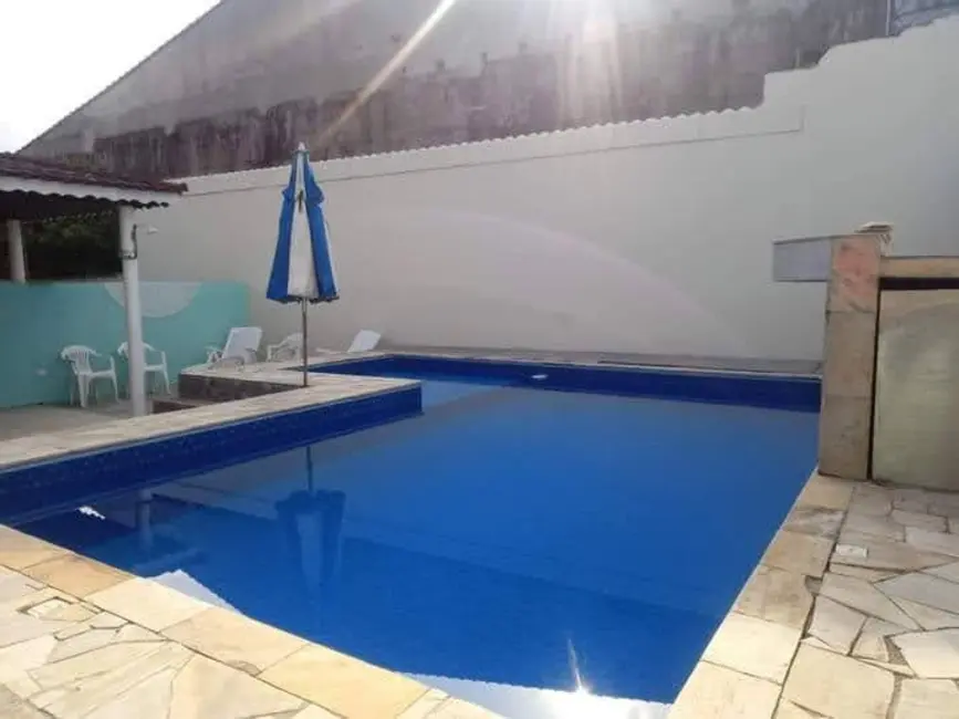 Foto 3 de Casa com 2 quartos à venda, 350m2 em Mongagua - SP