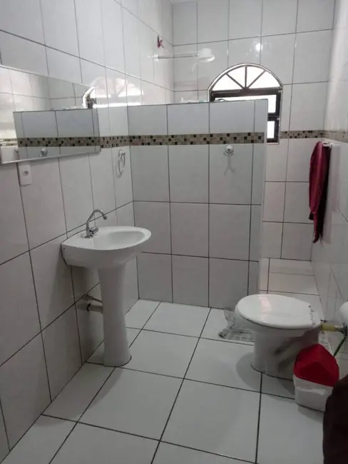 Foto 8 de Casa com 2 quartos à venda, 350m2 em Mongagua - SP