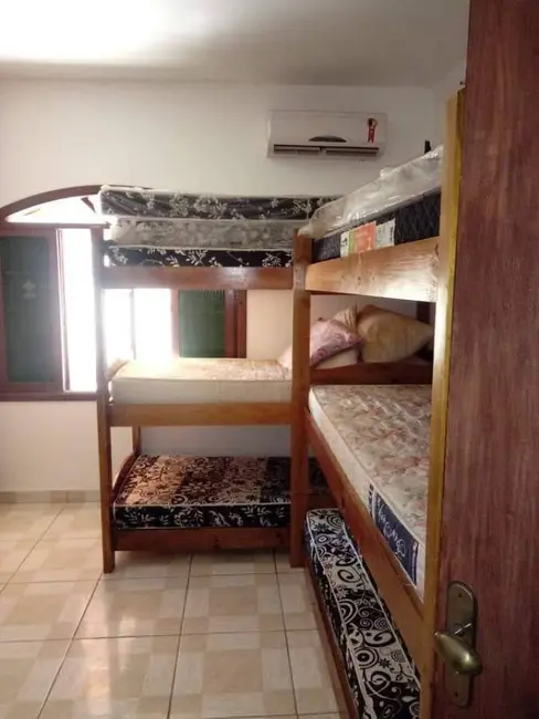 Foto 6 de Casa com 2 quartos à venda, 350m2 em Mongagua - SP