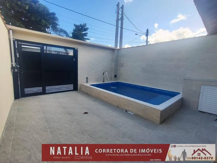 Foto 2 de Casa com 3 quartos à venda em Mongagua - SP