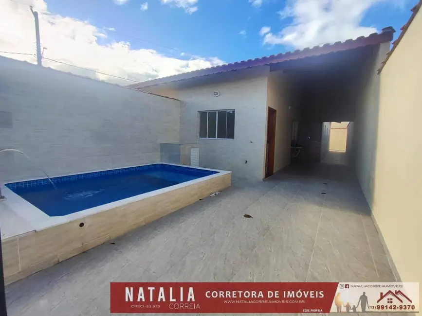 Foto 1 de Casa com 3 quartos à venda em Mongagua - SP