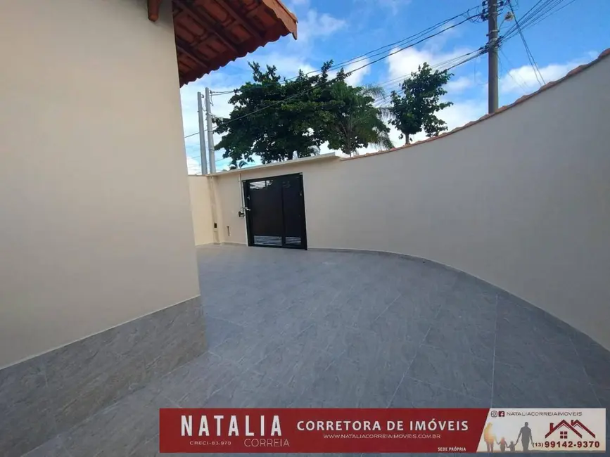 Foto 3 de Casa com 2 quartos à venda em Mongagua - SP