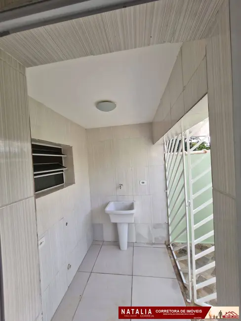 Casa com 2 quartos à venda em Itanhaem - SP - imagem 8 Foto 8 de Casa com 2 quartos à venda em Itanhaem - SP