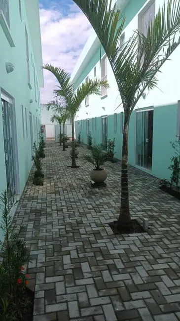 Foto 1 de Sobrado com 2 quartos à venda, 70m2 em Itanhaem - SP