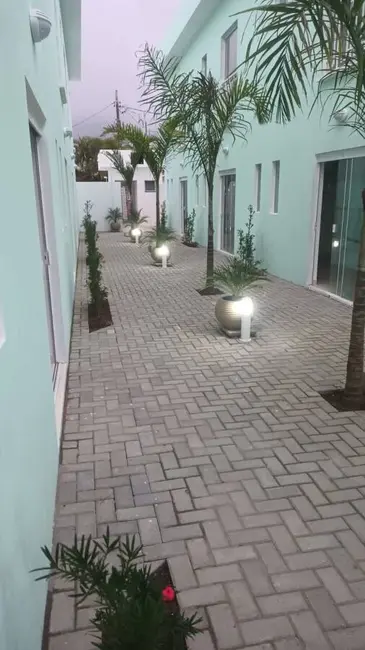 Foto 5 de Sobrado com 2 quartos à venda, 70m2 em Itanhaem - SP