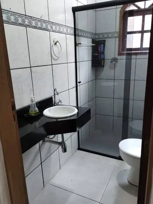 Foto 4 de Sobrado com 2 quartos à venda, 125m2 em Mongagua - SP