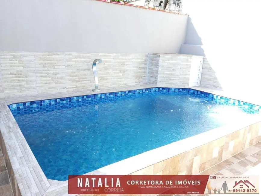 Foto 1 de Casa com 2 quartos à venda, 214m2 em Itanhaem - SP