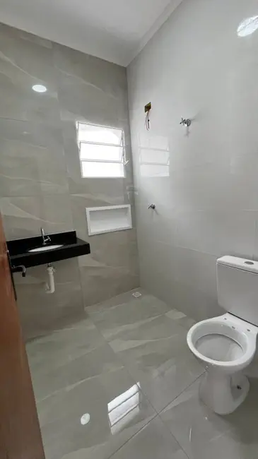Casa com 2 quartos à venda, 171m2 em Itanhaem - SP - imagem 5 Foto 5 de Casa com 2 quartos à venda, 171m2 em Itanhaem - SP