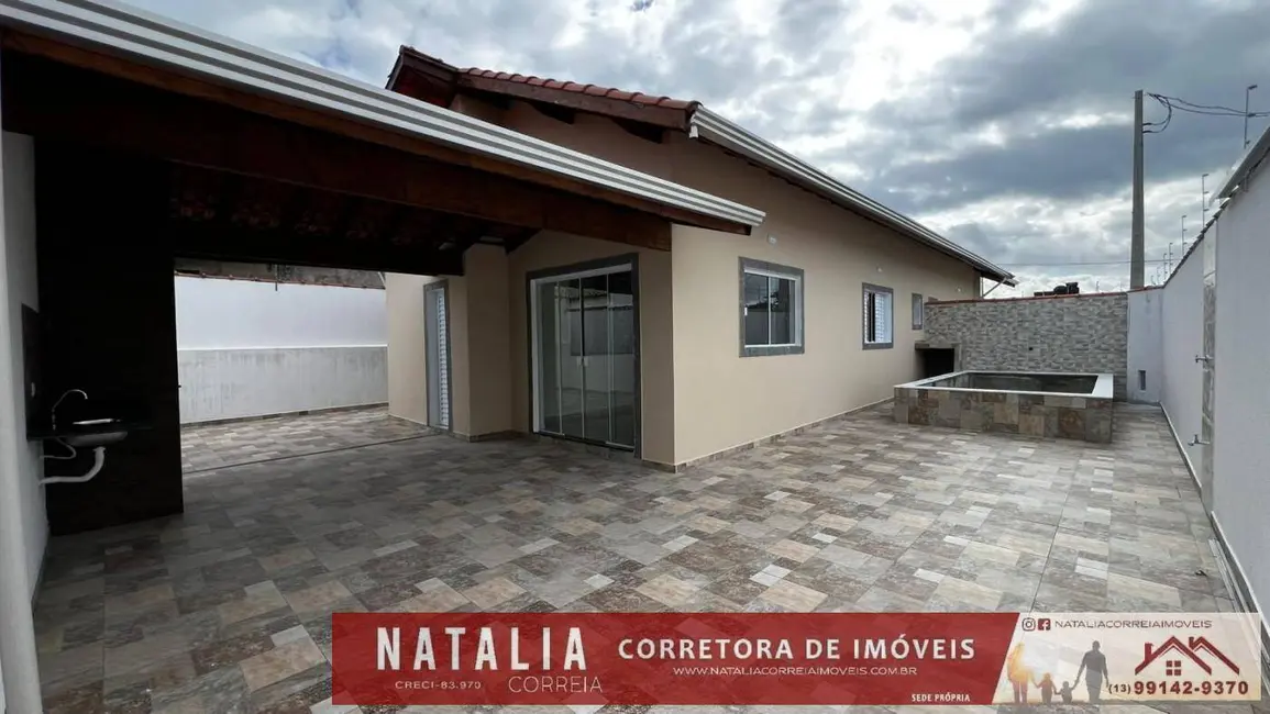 Casa com 2 quartos à venda, 171m2 em Itanhaem - SP - imagem 1 Foto 1 de Casa com 2 quartos à venda, 171m2 em Itanhaem - SP