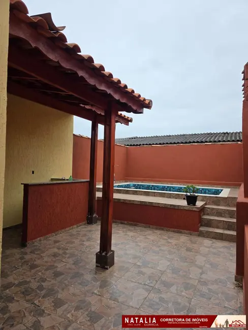 Casa com 2 quartos à venda em Itanhaem - SP - imagem 1 Foto 1 de Casa com 2 quartos à venda em Itanhaem - SP