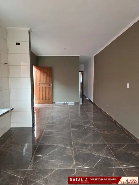 Casa com 2 quartos à venda em Itanhaem - SP - imagem 9 Foto 9 de Casa com 2 quartos à venda em Itanhaem - SP