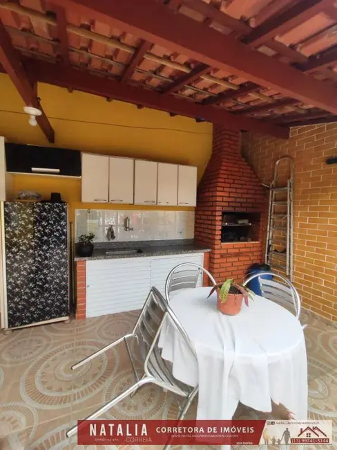 Foto 9 de Casa com 5 quartos à venda, 250m2 em Mongagua - SP
