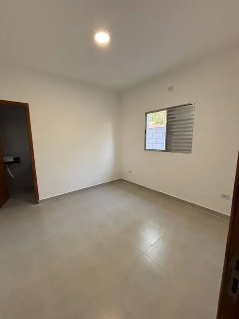 Foto 7 de Casa com 2 quartos à venda em Itanhaem - SP