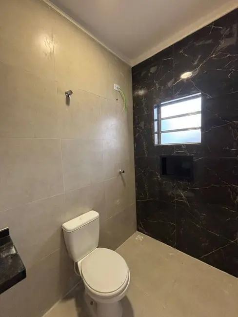 Foto 8 de Casa com 2 quartos à venda em Itanhaem - SP