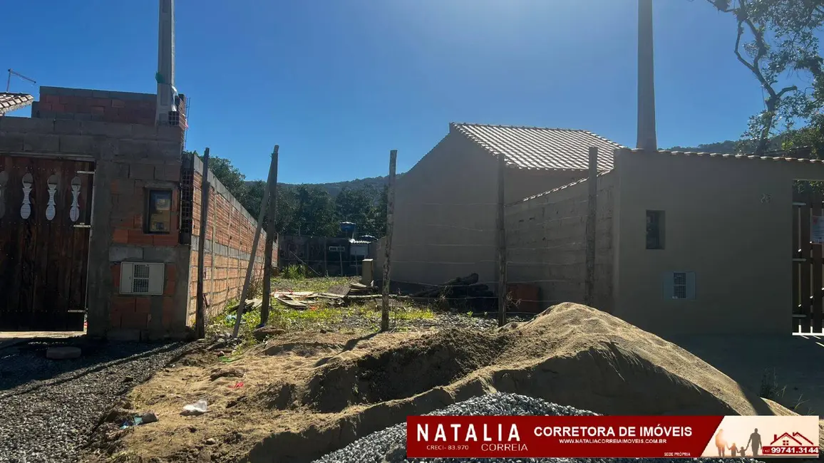 Foto 1 de Terreno / Lote à venda, 165m2 em Itanhaem - SP