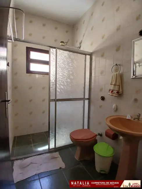 Casa com 3 quartos à venda em Itanhaem - SP - imagem 5 Foto 5 de Casa com 3 quartos à venda em Itanhaem - SP