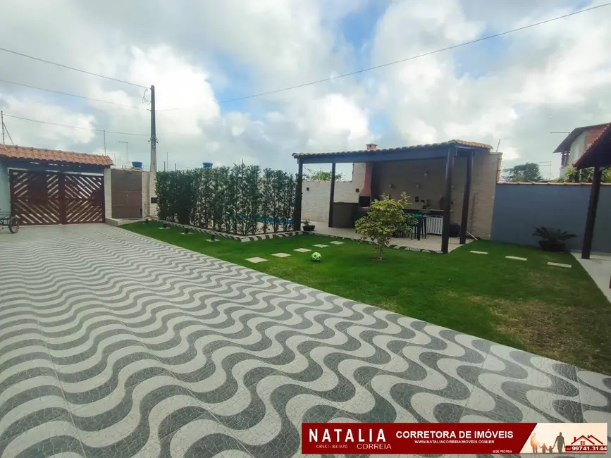 Foto 1 de Casa com 2 quartos à venda em Mongagua - SP