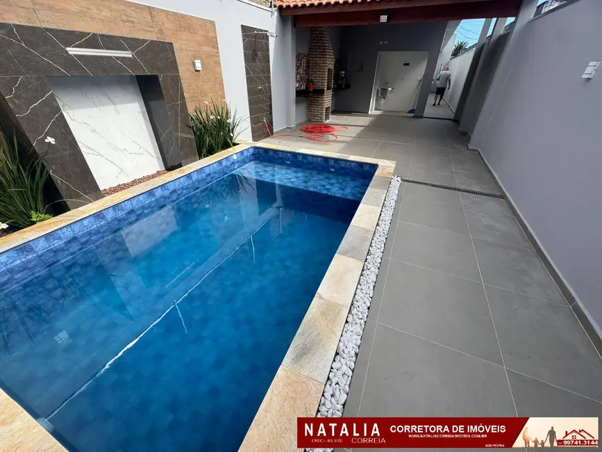 Foto 8 de Casa com 3 quartos à venda, 225m2 em Mongagua - SP