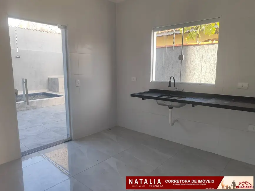 Foto 9 de Casa com 2 quartos à venda em Mongagua - SP