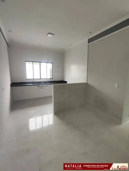 Foto 6 de Casa com 2 quartos à venda em Mongagua - SP