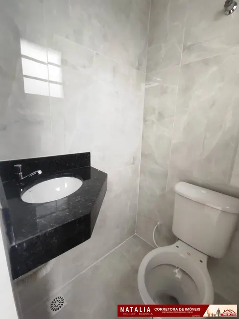 Foto 8 de Casa com 2 quartos à venda em Mongagua - SP