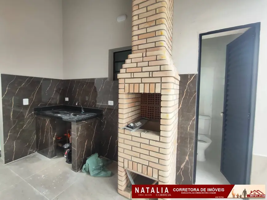 Foto 4 de Casa com 2 quartos à venda em Mongagua - SP