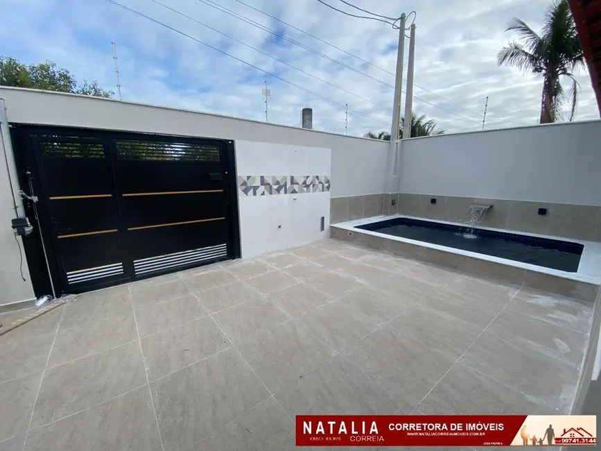 Foto 4 de Casa com 2 quartos à venda em Mongagua - SP