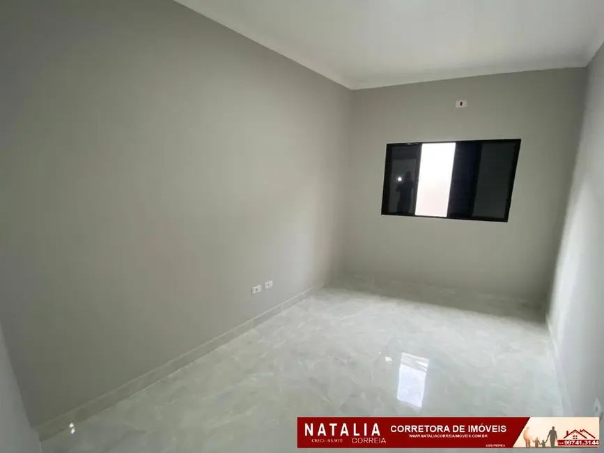 Foto 9 de Casa com 2 quartos à venda em Mongagua - SP