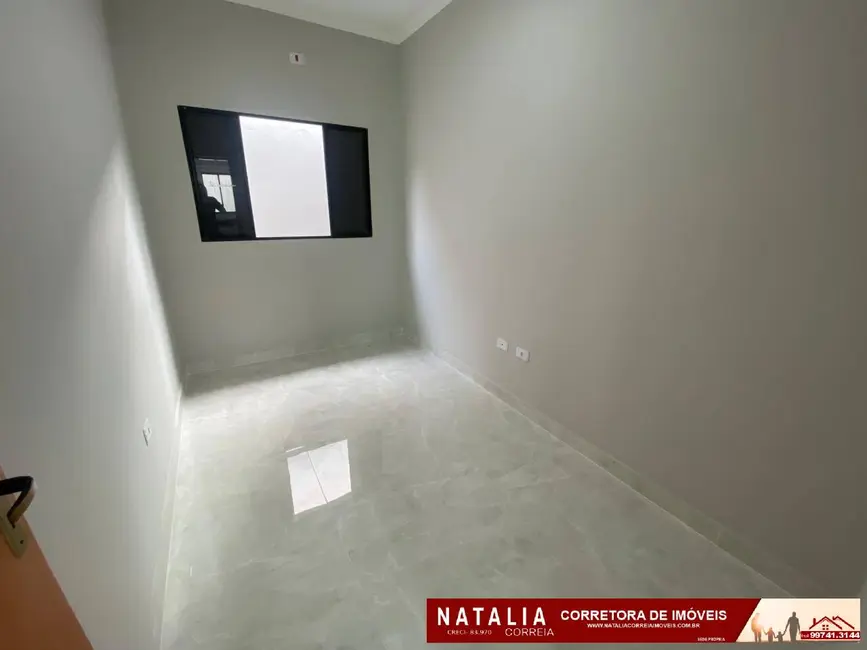 Foto 9 de Casa com 2 quartos à venda em Mongagua - SP