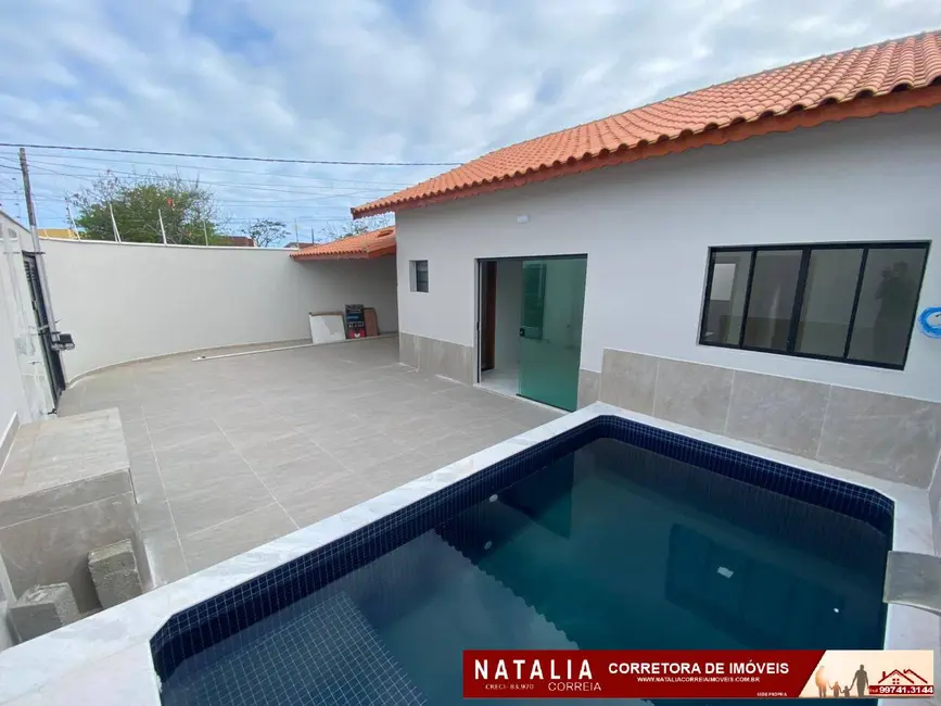 Foto 2 de Casa com 2 quartos à venda em Mongagua - SP