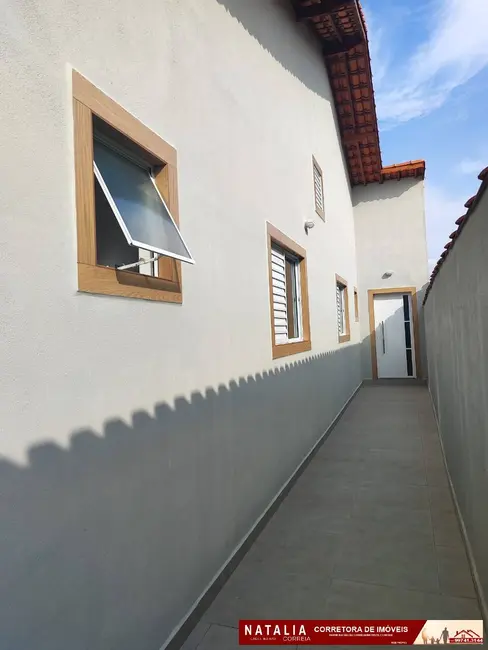 Foto 4 de Casa com 3 quartos à venda, 140m2 em Mongagua - SP