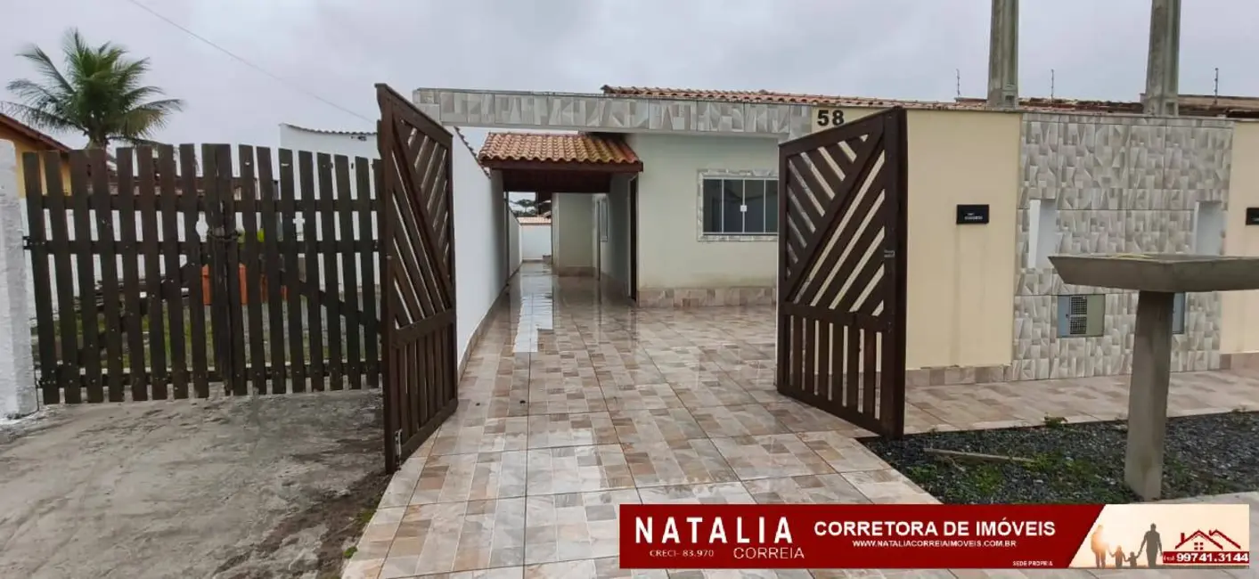 Casa com 2 quartos à venda em Itanhaem - SP - imagem 4 Foto 4 de Casa com 2 quartos à venda em Itanhaem - SP