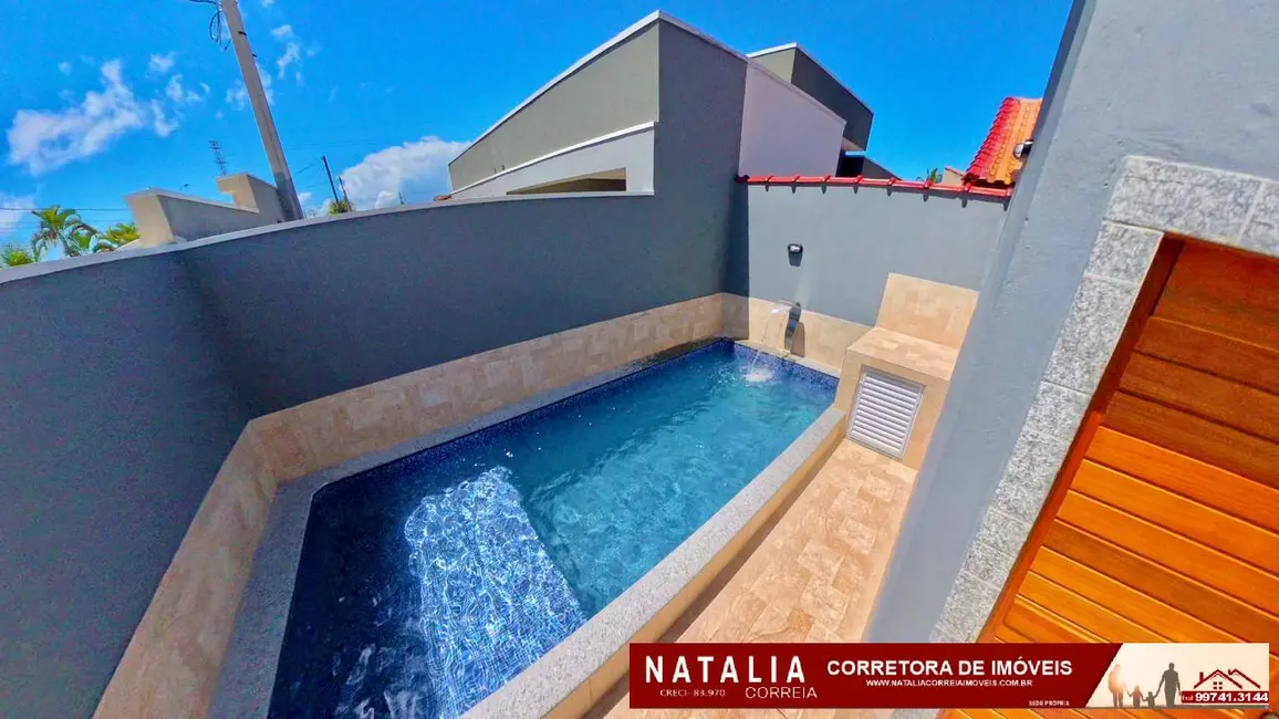 Foto 1 de Casa com 2 quartos à venda, 125m2 em Mongagua - SP