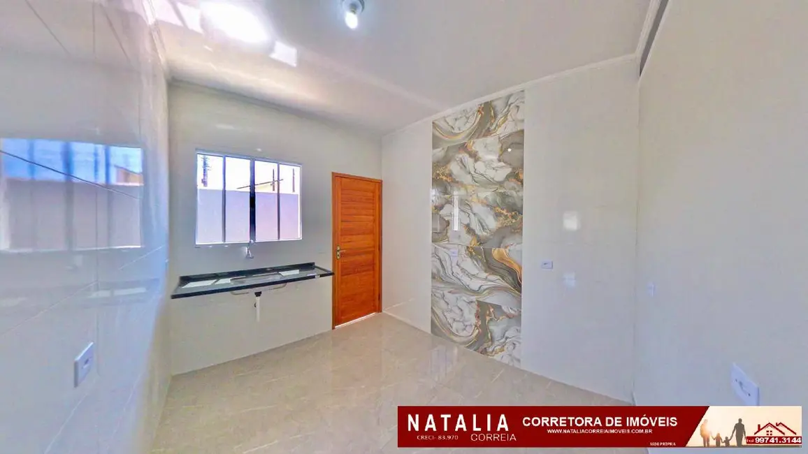 Foto 8 de Casa com 2 quartos à venda, 125m2 em Mongagua - SP