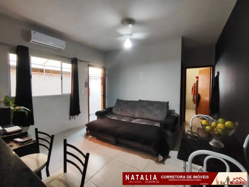 Casa com 2 quartos à venda em Mongagua - SP - imagem 4 Foto 4 de Casa com 2 quartos à venda em Mongagua - SP
