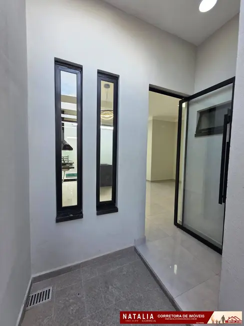 Foto 8 de Casa com 2 quartos à venda, 132m2 em Mongagua - SP