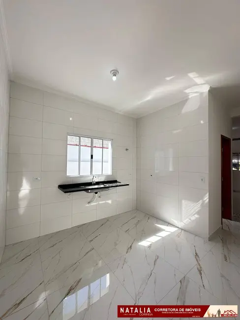 Foto 8 de Casa com 2 quartos à venda em Mongagua - SP