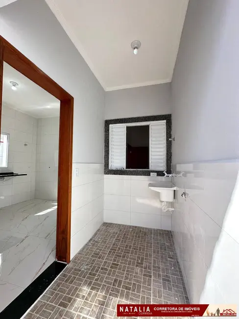 Foto 7 de Casa com 2 quartos à venda em Mongagua - SP