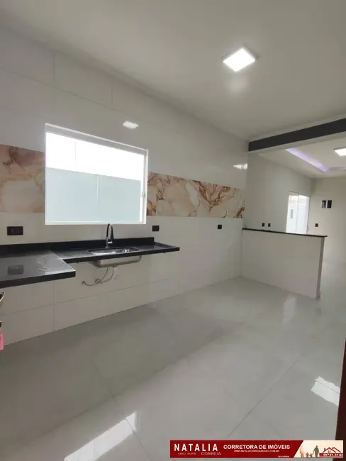 Foto 8 de Sobrado com 2 quartos à venda, 125m2 em Mongagua - SP