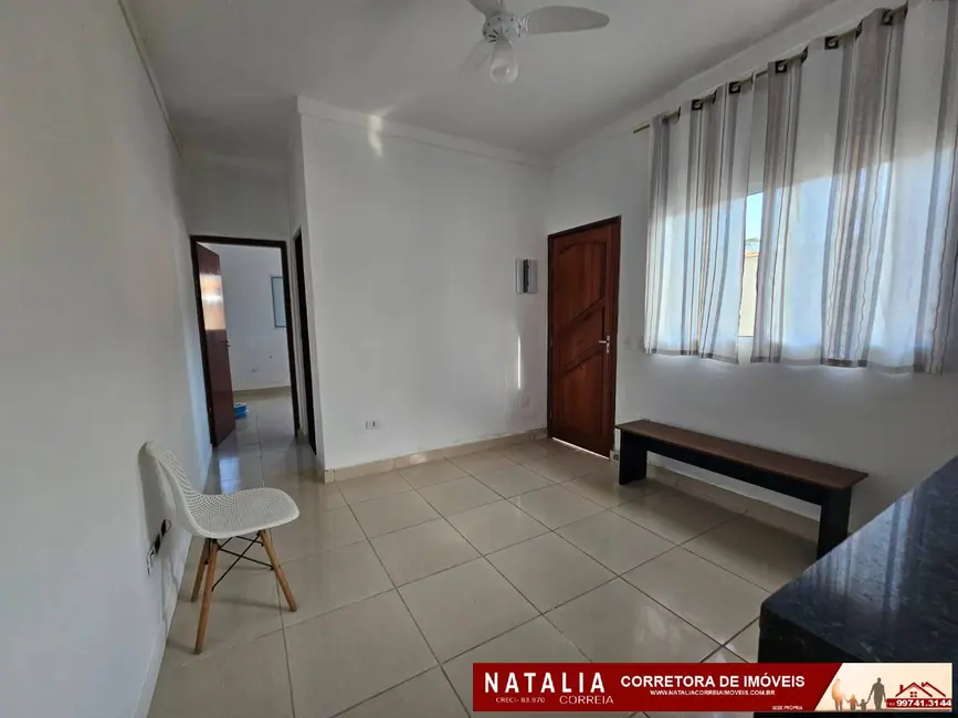 Casa com 2 quartos à venda em Itanhaem - SP - imagem 5 Foto 5 de Casa com 2 quartos à venda em Itanhaem - SP