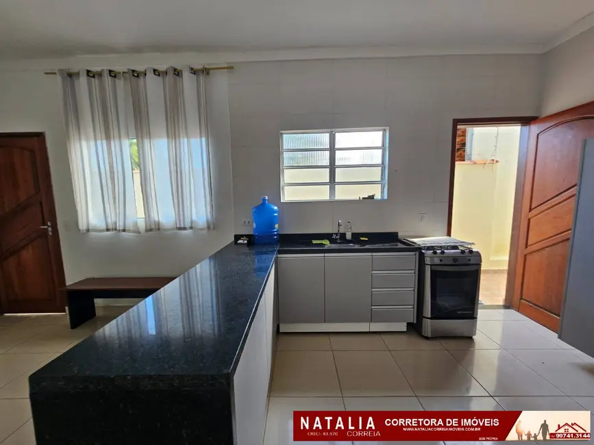 Casa com 2 quartos à venda em Itanhaem - SP - imagem 7 Foto 7 de Casa com 2 quartos à venda em Itanhaem - SP