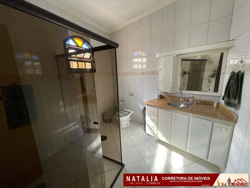 Casa com 3 quartos à venda, 625m2 em Itanhaem - SP - imagem 8 Foto 8 de Casa com 3 quartos à venda, 625m2 em Itanhaem - SP