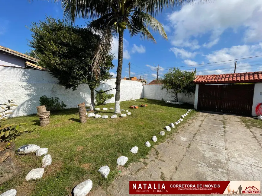 Casa com 3 quartos à venda, 625m2 em Itanhaem - SP - imagem 1 Foto 1 de Casa com 3 quartos à venda, 625m2 em Itanhaem - SP