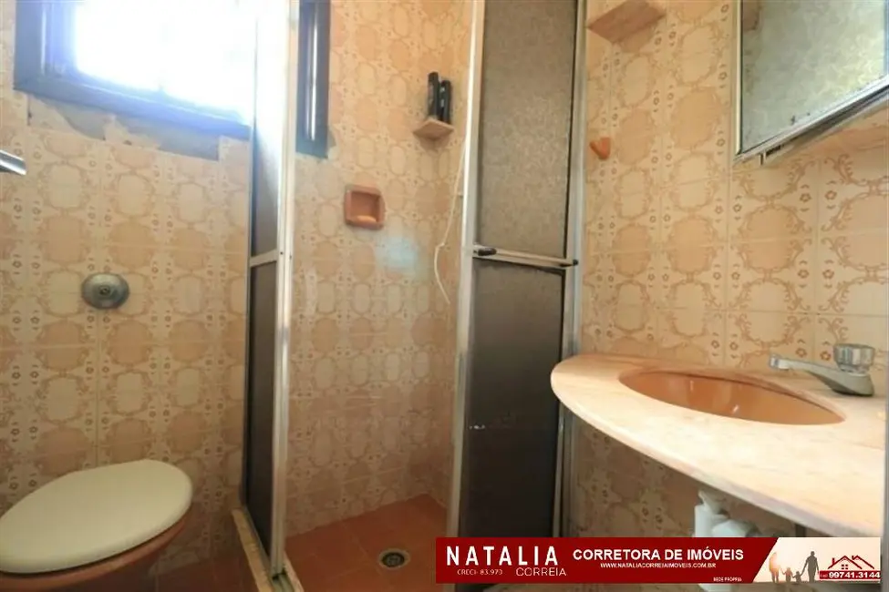 Foto 9 de Casa com 5 quartos à venda em Peruibe - SP