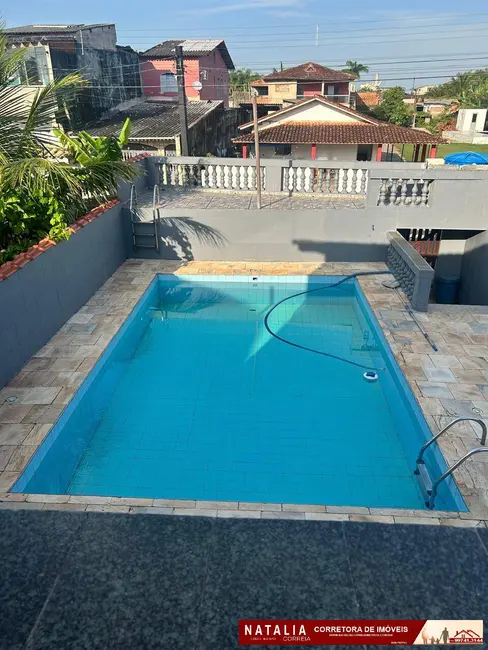 Foto 2 de Casa com 4 quartos à venda, 288m2 em Mongagua - SP