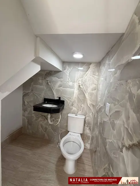Foto 7 de Sobrado com 3 quartos à venda, 143m2 em Mongagua - SP