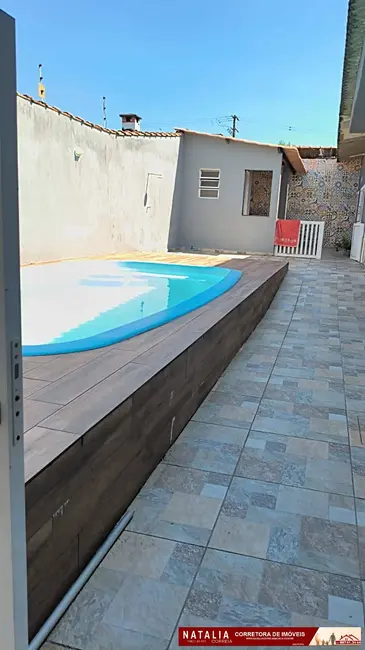 Foto 2 de Casa com 3 quartos à venda em Mongagua - SP