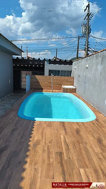Foto 1 de Casa com 3 quartos à venda em Mongagua - SP